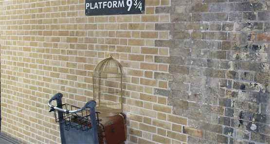 Harry Potter Bus Tour Platform 93/4
